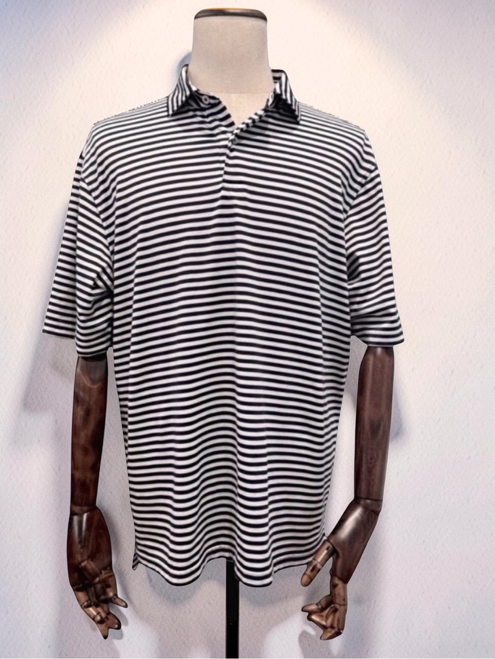 FG Tech Men’s Short-Sleeve Polo. Black, White. Large